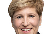 Portait von Baden-Württembergs Bauministerin Nicole Razavi 